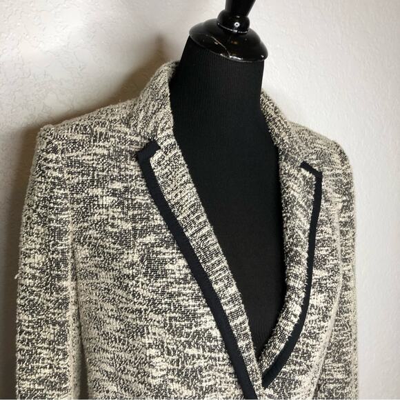 Anthropologie Cartonnier off white black knit button front blazer size 6 - Picture 3 of 15